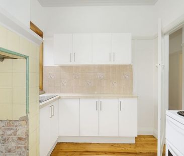 Charming Original Home Moments from the Beach! - Photo 3