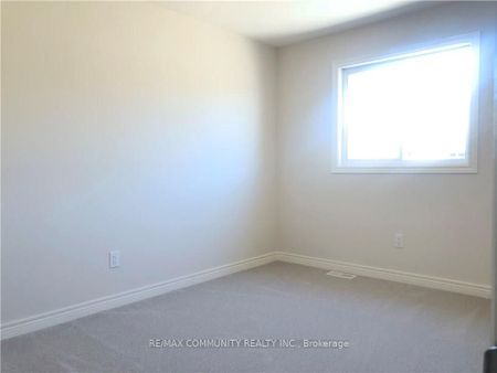 Property For Lease | X7344898 - Photo 3