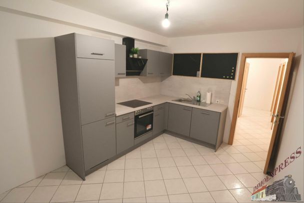 Großzügige 3-Zimmer-Wohnung mit Loggia & neuer Küche – Top-Anbindung an S-Bahn & Straßenbahn - Foto 1