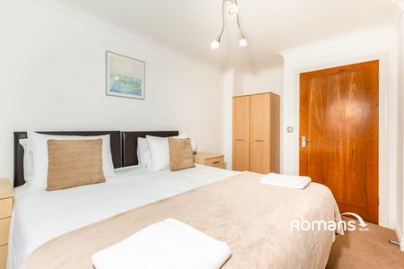 3 bedroom apartment to rent - Photo 3