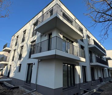 Ruhige 1-Zi.-Whg. mit EBK & Balkon, nahe UNI/WISTA, 10 Min. zur S-B... - Photo 1