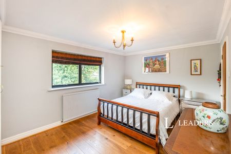 4 bedroom house to rent Hazelhurst Fold, Worsley, M28 - Photo 5