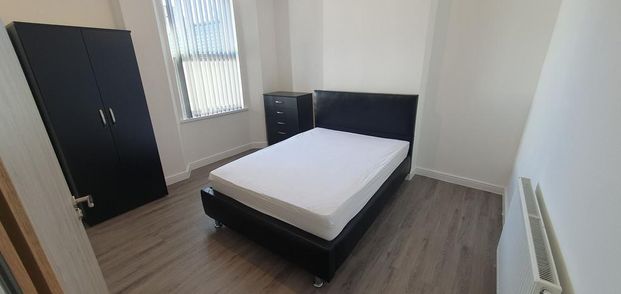 7 bedroom terraced house to rent - Photo 1