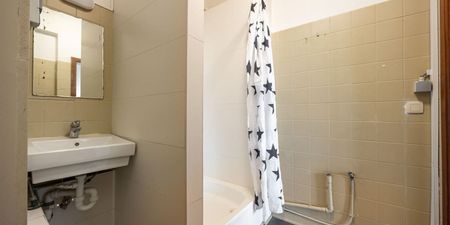 Appartement te huur in Berchem voor € 1.000 met 2 slaapkamers - Photo 2