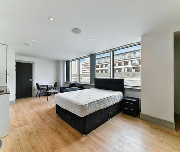 Studio to rent - Photo 4