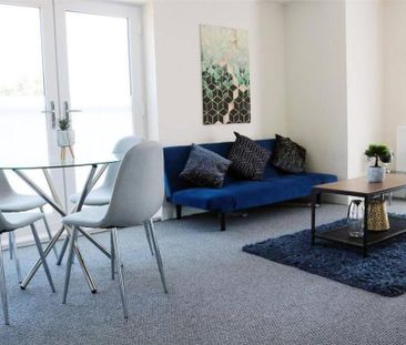 1 bedroom in a flat share to rent - Photo 1