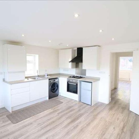 Totteridge Road, High Wycombe, HP13 - Photo 1