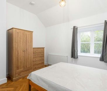 4 bedroom house to rent - Photo 3