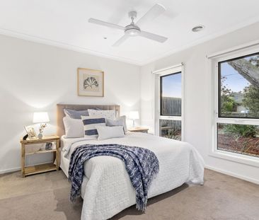 Spacious & Sun-Filled Family Living - Photo 5