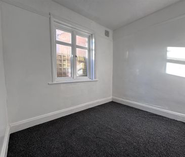 Mays Lane, Stubbington - Photo 3