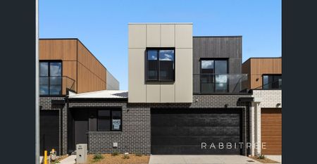 Stylish 3-Bedroom Townhouse in Keysborough - Unfurnished. - Photo 3