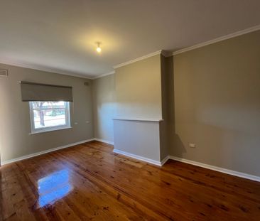 20 EDINBURGH TERRACE, PORT AUGUSTA - Photo 6