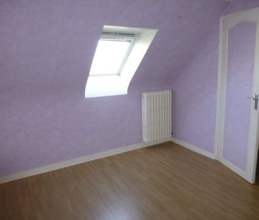 Pour visiter, appeler le 02.23.55.91.17 ERBREE. Cette maison de bou... - Photo 3