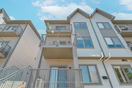 For Lease - 2635 William Jackson Drive Unit# 723, Pickering, Ontario - Photo 3