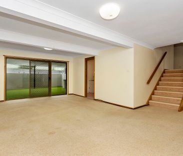 134 Caves Beach Road, - Photo 5