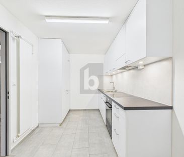 KOMPLETT SANIERT MIT SONNIGEM BALKON - Foto 2