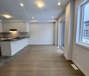 For Lease - 111 Manuel Street, Stratford, Ontario - Photo 6