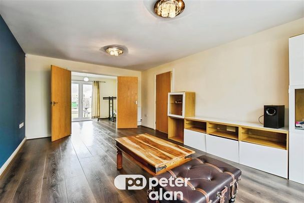 Glan Yr Afon, Cwmbach, Aberdare - Photo 1