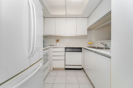 For Lease - 75 King Street Unit# 406, Mississauga, Ontario - Photo 4