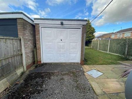 Glenthorne Close,wildwood, ST17 - Photo 3
