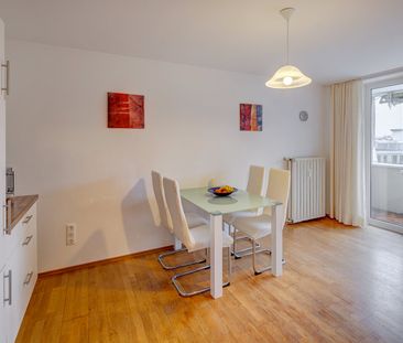 Bogenhausen: 3-room apartment with view over Munich - Foto 5