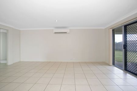 9 Isobel Avenue, Mirani - Photo 3