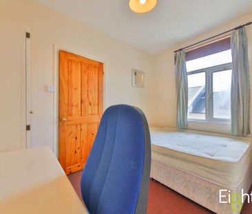 Edinburgh Road, Brighton, BN2 - Photo 6