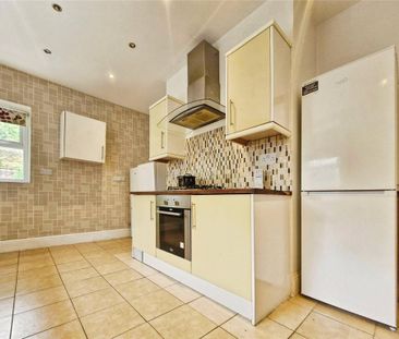 1 bedroom semi-detached house to rent - Photo 4