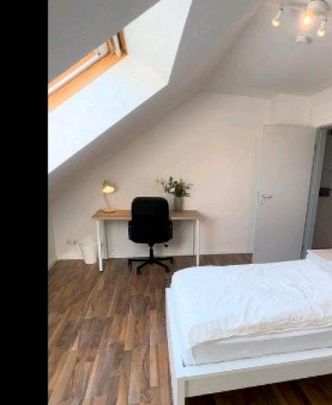 Möbliertes WG-Zimmer in moderner 3er-WG - Photo 1