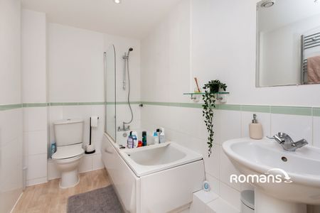 2 bedroom apartment to rent - Photo 5