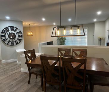 For Lease - 741 Innisfil Beach Road, Innisfil, Ontario - Photo 1