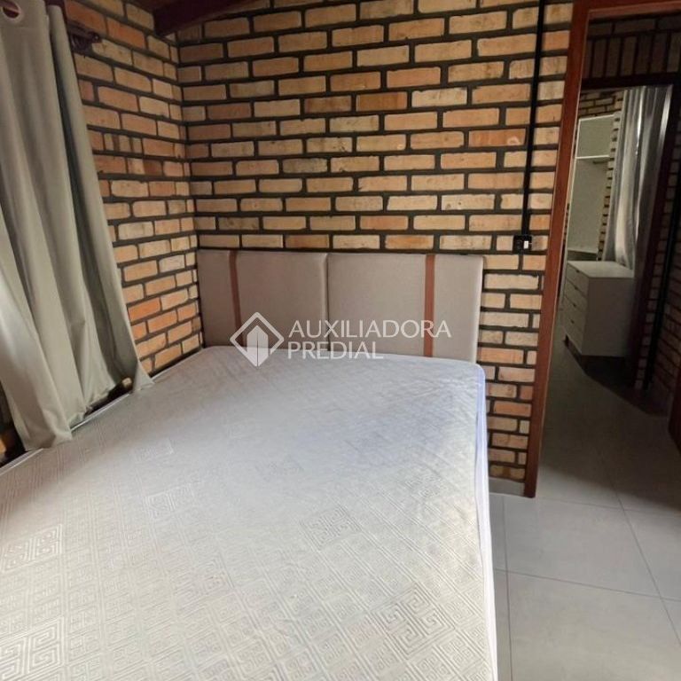 Studio com 1 quarto e 32m² para alugar em Córrego Grande, Florianópolis. - Photo 1
