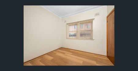 Immaculately Maintained 3 Bedroom Home - Photo 3