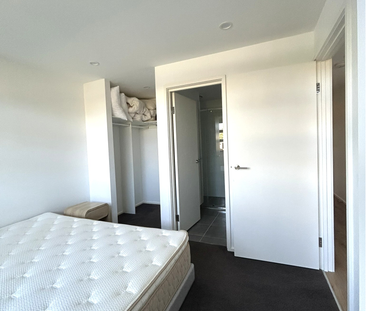 Modern Townhouse Living in a Great Location - Photo 2