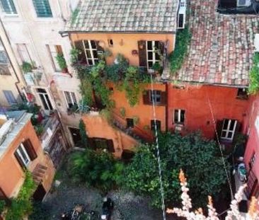 Campo de’Fiori: Bright, beautifuly furnished 2 bedroom, 2 bath, spa... - Photo 6