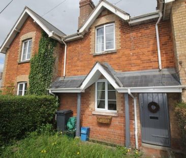 2 bedroom cottage to rent - Photo 2