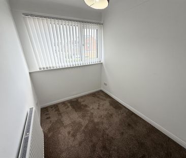 Kenilworth Drive, Wirral - Photo 2