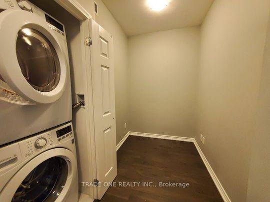 For Lease - 11611 Yonge Street Unit# 208, Richmond Hill, Ontario - Photo 1