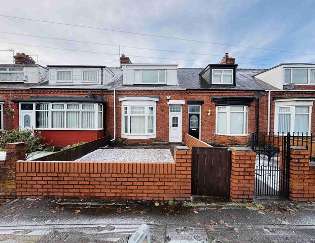 3 bedroom terraced house to rent - Photo 1