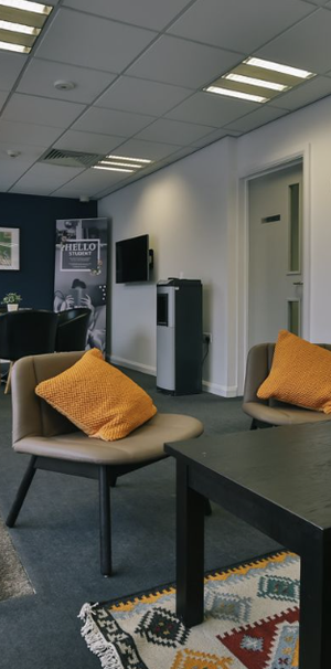 1 bedroom in a flat share to rent - Photo 1