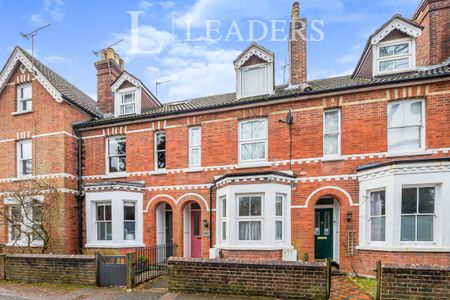 1 bedroom apartment to rent Green Hedges Avenue, Greenhedges Avenue, RH19 - Photo 5