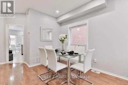 253 BUR OAK AVENUE - Photo 4