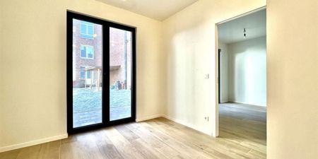 Woning te huur in Antwerpen voor € 1.850 met 2 slaapkamers - Photo 2