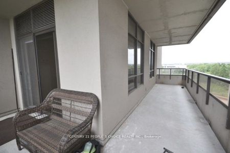 For Lease - 9245 Jane Street Unit# 704, Vaughan, Ontario - Photo 3