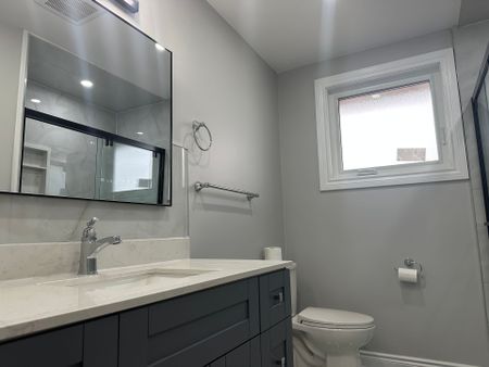 For Lease - 7490 Middleshire Drive, Mississauga, Ontario - Photo 4