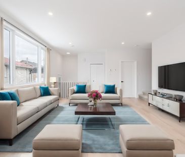 À louer / Maison à étages - Photo 1