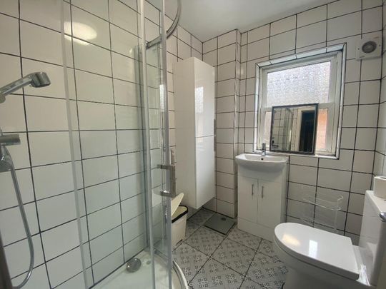 2 bedroom semi-detached house to rent - Photo 1