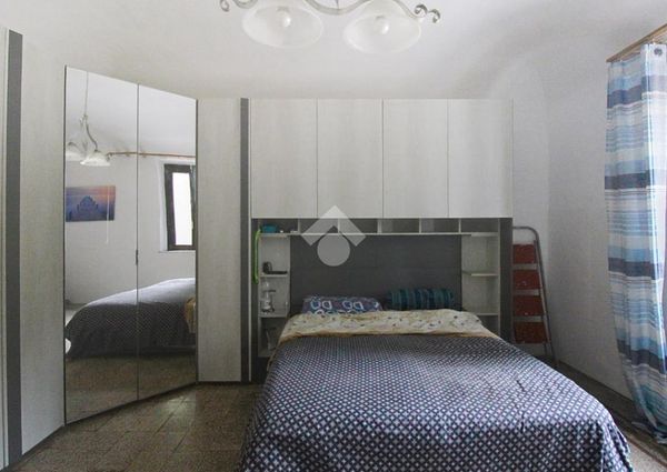 Casa indipendente in affitto