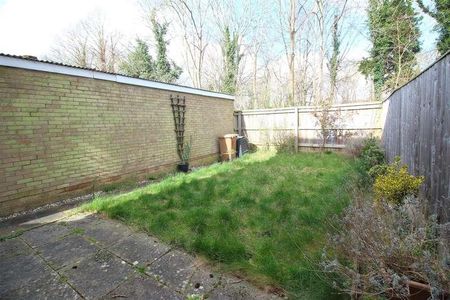 Juniper Crescent, Longthorpe, Peterborough, PE3 - Photo 4