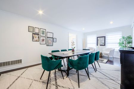 For Lease - 267 Hidden Trail, Toronto, Ontario - Photo 5